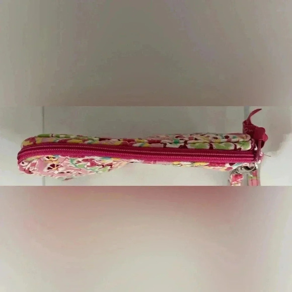 RETIRED: Vera Bradley | Capri Melon wristlet handbag. - Picture 11 of 11